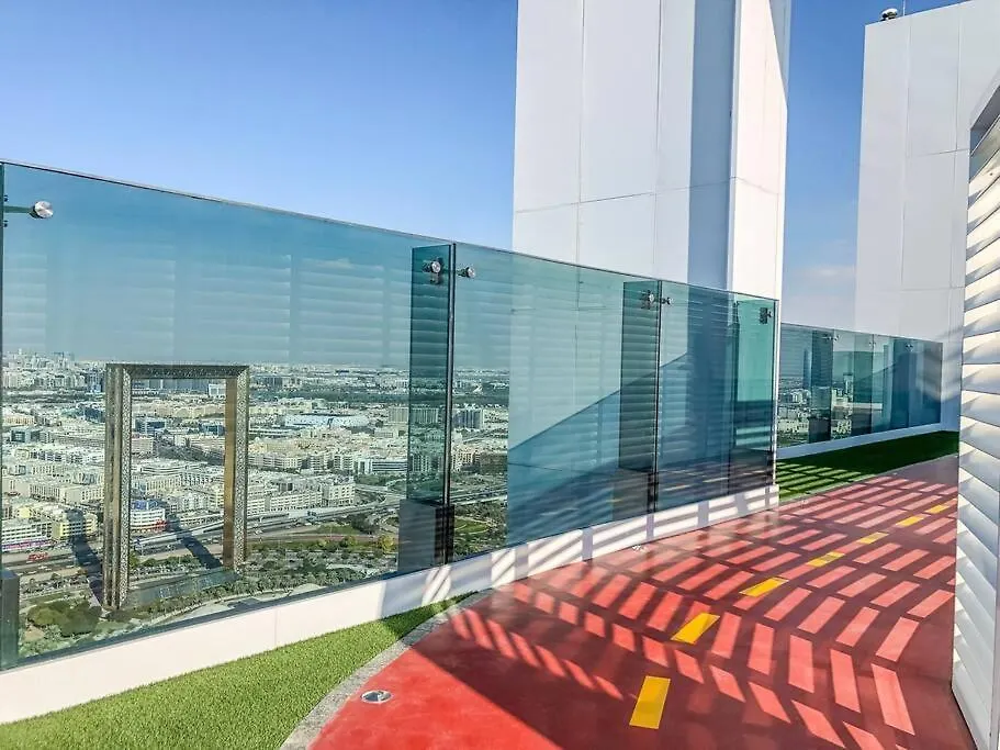 Alfa World Trade Centre Dubai 1Br, Max Metro Station Apartamento